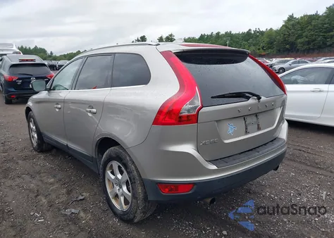 2012 Volvo Xc60 3.2/3.2 Platinum/3.2 Premier/3.2 Premier Plus z USA, uszkodzony, nr VIN YV4940DZ1C2316159